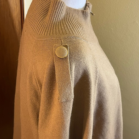 Big Buddha Women’s Camel Colored Sweater Style Pancho Size M/L - Picture 6 of 12